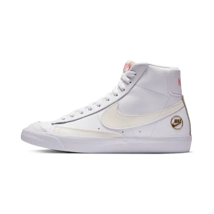 Nike Blazer Mid Vintage’77 “White / Metallic Gold / Atomic Pink / Sail” (DC1421-100)
