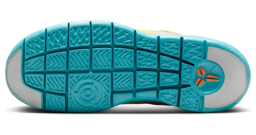 nike-kobe HF7320-001