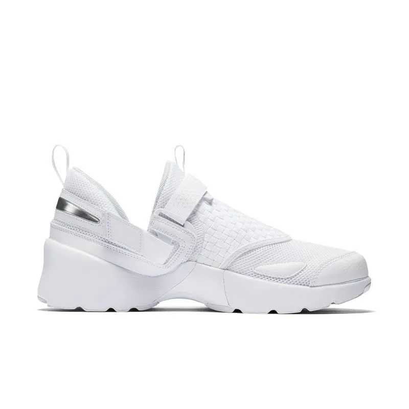 Jordan Trunner LX Triple White White/Pure Platinum (897992-100)