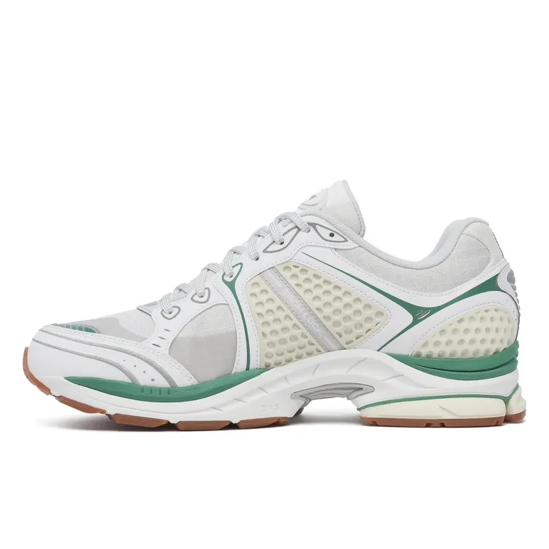 SAUCONY ProGrid Triumph 4 “Light Tan / Green” (S70935-2)