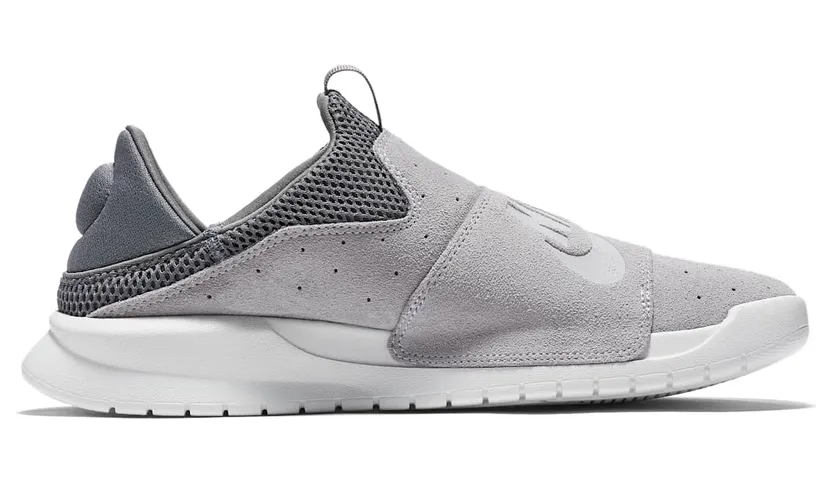 nike-benassi 882410-002