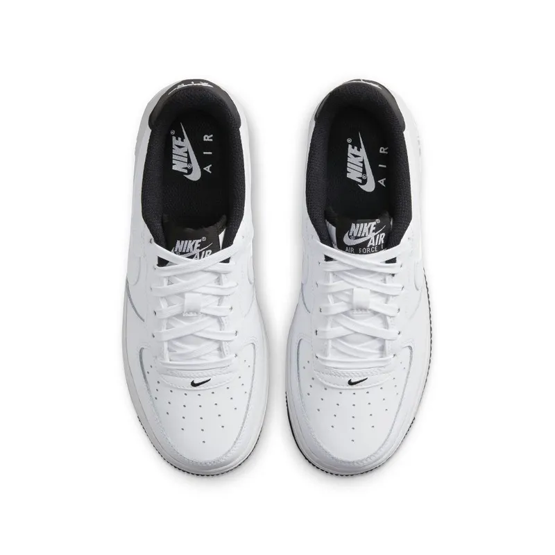Nike Air Force 1 Older Kids’ White (DV1331-100)