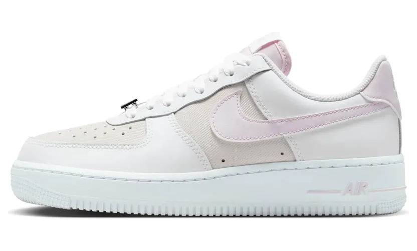 Nike Air Force 1 white/bleached lilac metallic silver (IV4721-100)