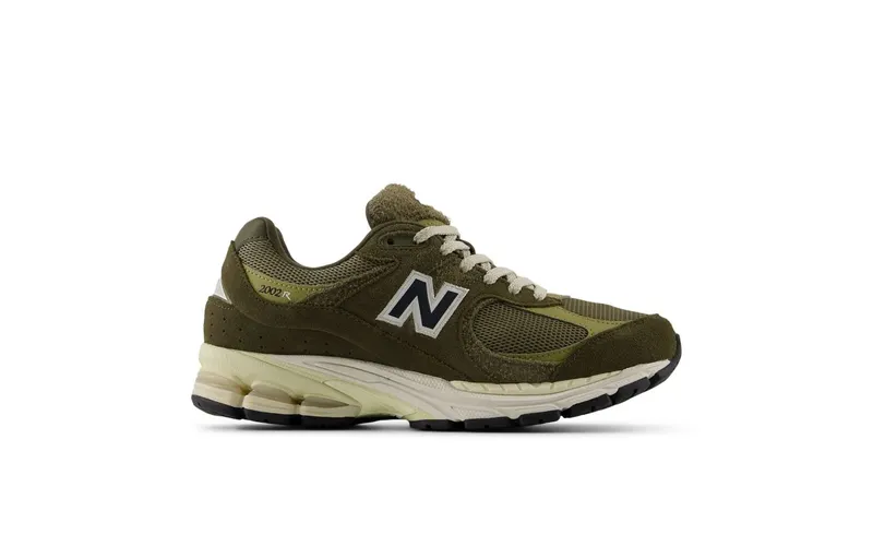 New Balance 2002R “Zalando Exclusive Olive” (M2002RZD)