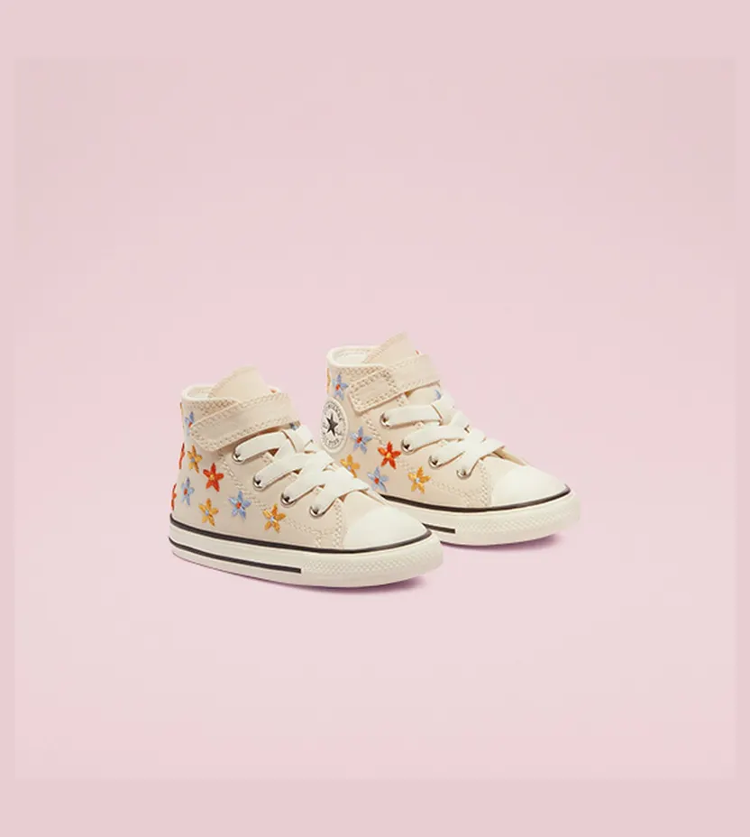 converse-chuck-taylor-all-star 771137C
