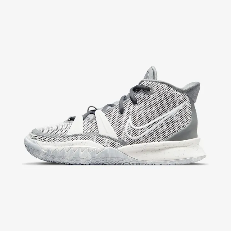 Nike Kyrie 7 SE “Light Smoke Grey / Smoke Grey / Summit White / White” (DB5624-011)