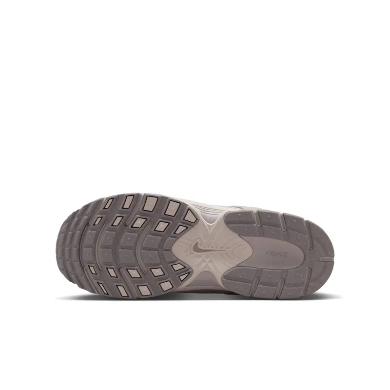 Nike V5 RNR Bruin (IO1644-201)