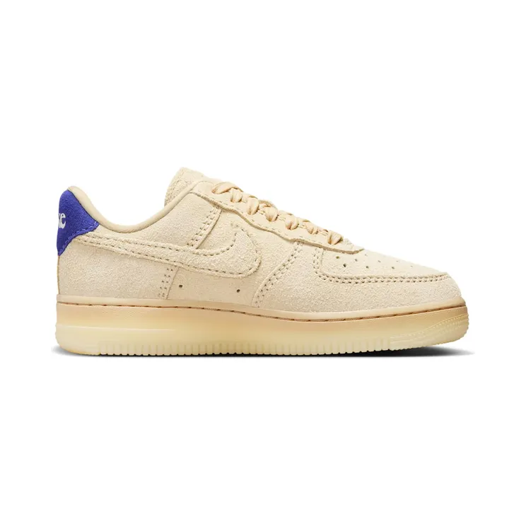 nike-air-force FN7202-224