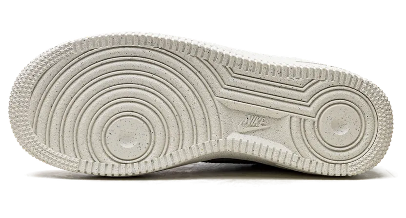 nike-air-force DM0984-700