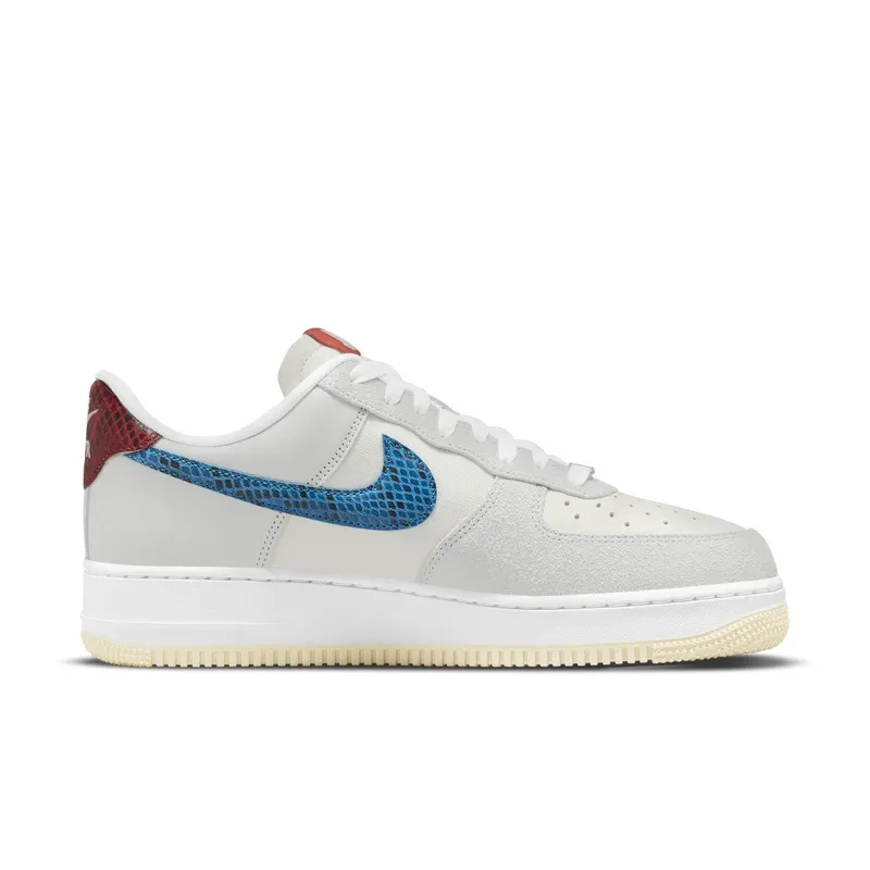 Nike x Undefeated Air Force 1 Low SP 5 On It Dunk Vs AF1 (2021) – “White / Neutral Grey-blue-red” (DM8461-001)