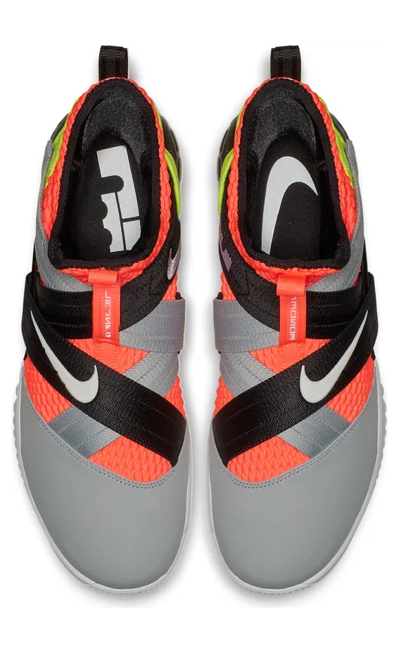 nike-lebron-soldier-12 AO4054-800