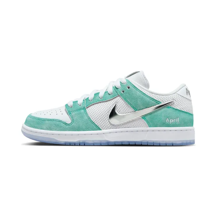 Nike SB Dunk Low Pro Racer Blue/White/Metallic Silver (FD2562-400)