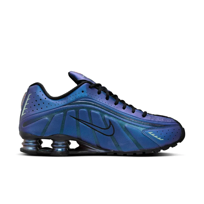 Nike Shox R4 “Iridescent” (HQ3446-001)
