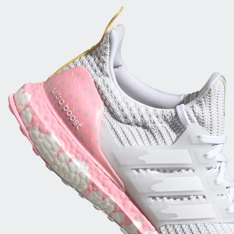 adidas Ultraboost DNA Cloud White / Cloud White / Light Pink (GZ0689)