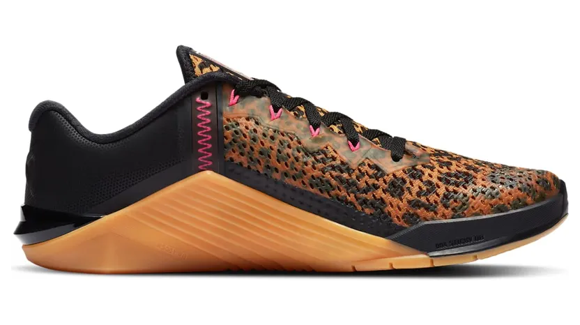 nike-metcon AT3160-096