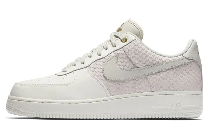 Nike Air Force 1 07 LV8 Sail (823511-100)