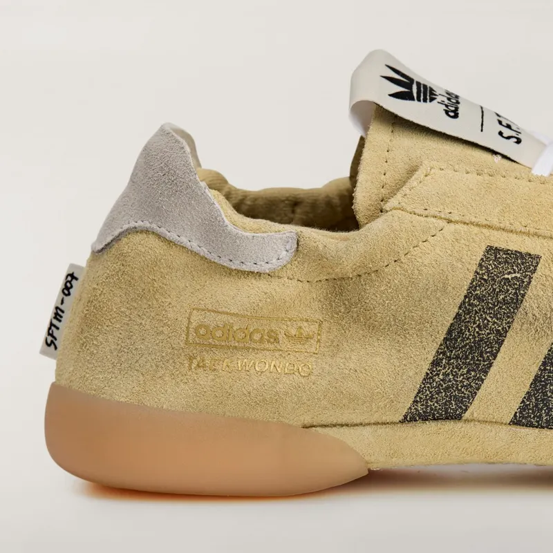 Adidas Taekwondo Mei “Song of the Mute – Cream White” (HP3516)