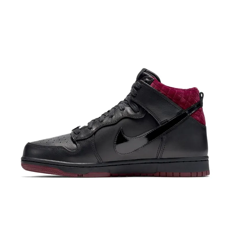 Nike Dunk CMFT Coffin Black/Black-Team Red (716714-003)