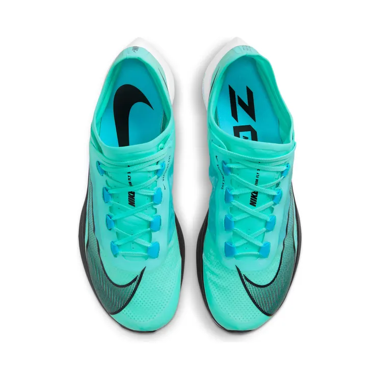 nike-zoom AT8240-305