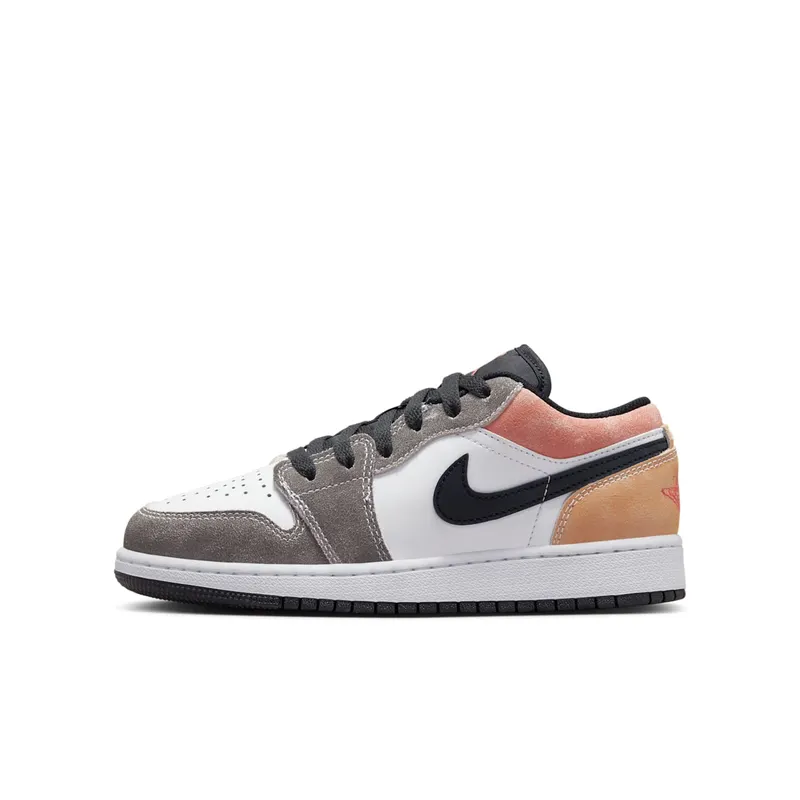 Air Jordan 1 Low SE GS “Flight Club” (DX4374-008)
