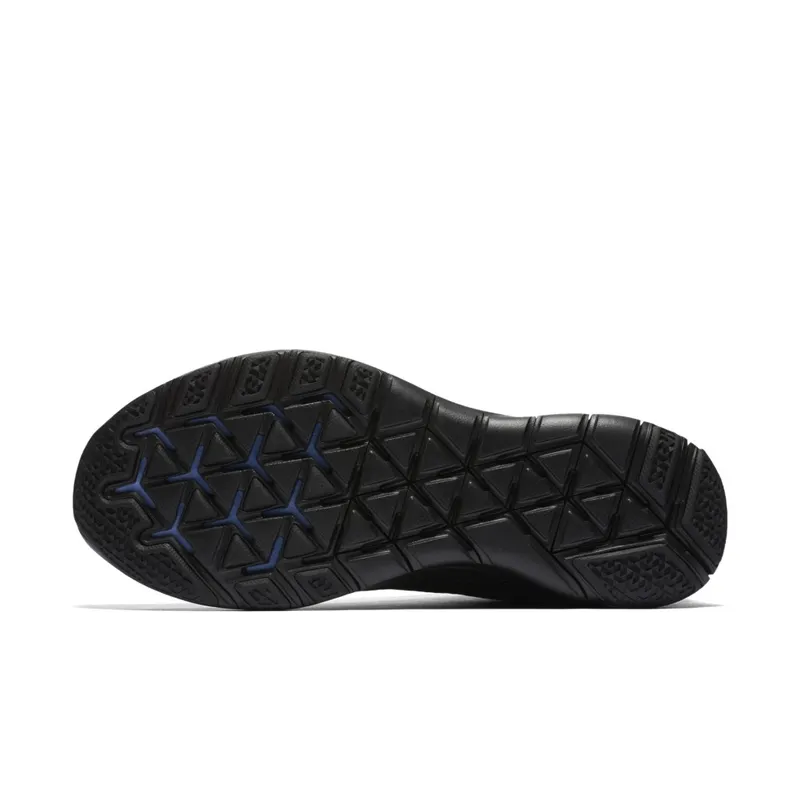 Nike Free Train Instinct Hustle Hart Black Black/Black-University Red (848416-001)