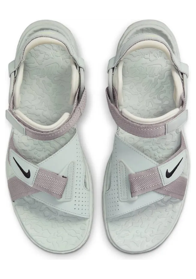 nike-air DC9093-200