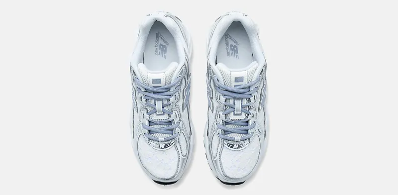 New Balance 740 “Linen Silver Metallic” (U7409DI)
