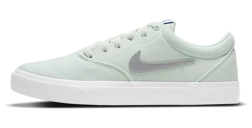 Nike SB Charge Canvas Barely Green / Metallic Platinum / Barely Green (CD6279-302)
