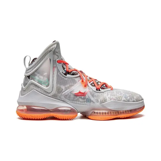 Nike Lebron 19 high-top “Grey” (DC9339)