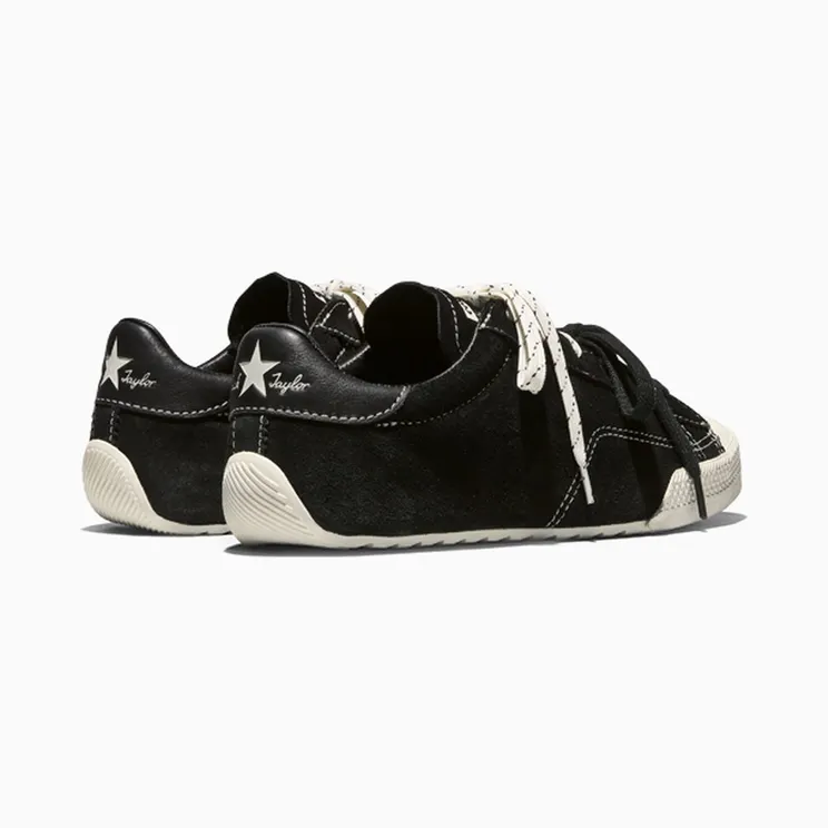 converse-sneaker A16123C