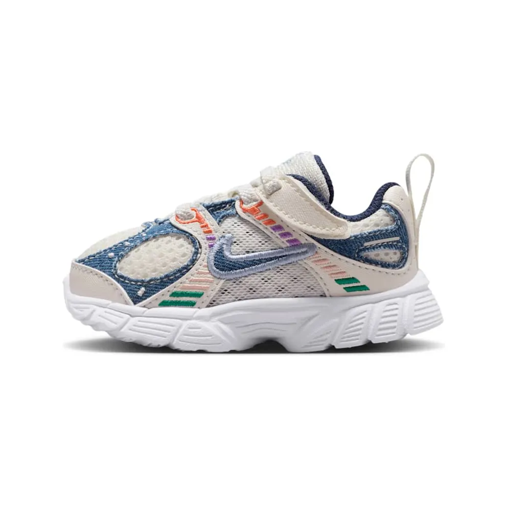 Nike V5 RNR TD “Soft Pearl / Midnight Navy / Blue Denim” (IR2104-001)