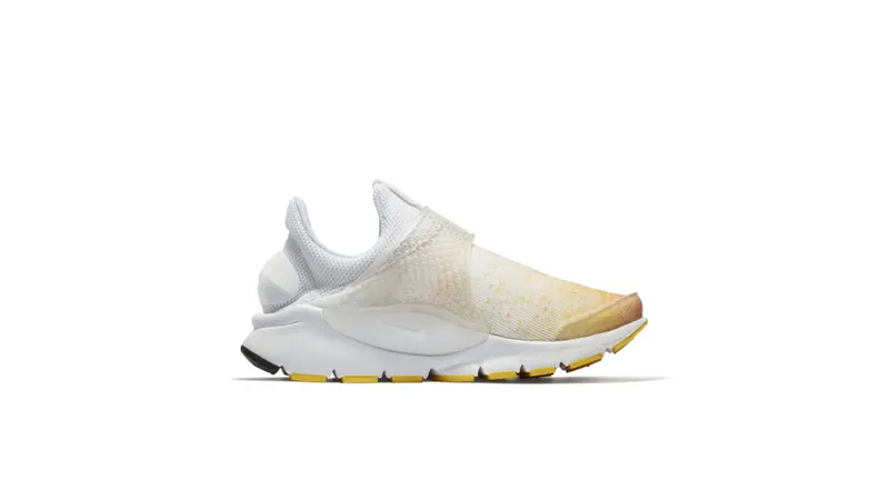 Nike Sock Dart N7 2017 (W) Sunset Glow/White-Varsity Maize-Total Crimson-Tart (908659-817)