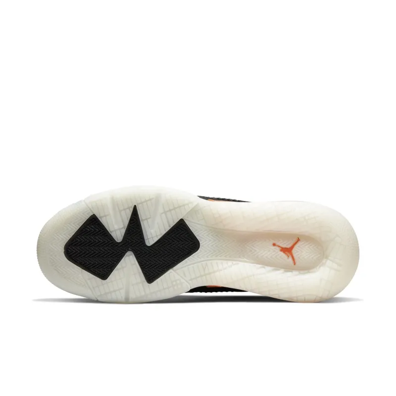 Jordan Mars 270 Shattered Backboard White/Black-Starfish (CD7070-008)