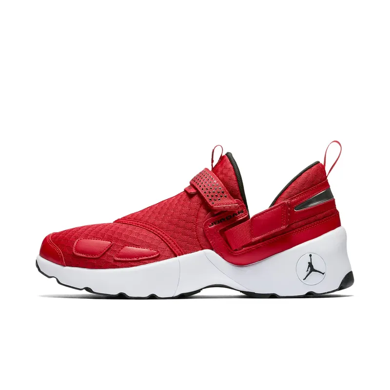 Jordan Trunner LX Gym Red Gym Red/Black-White (897992-601)
