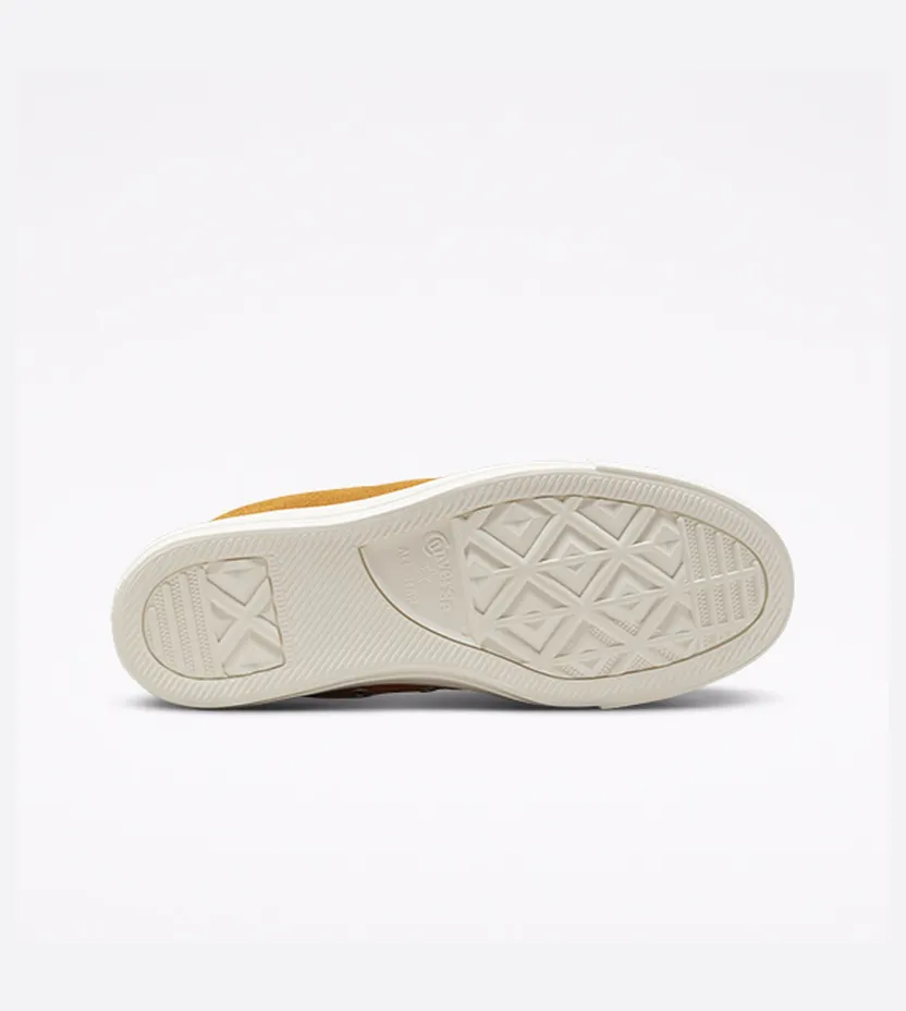 converse-chuck-taylor-all-star 572236C