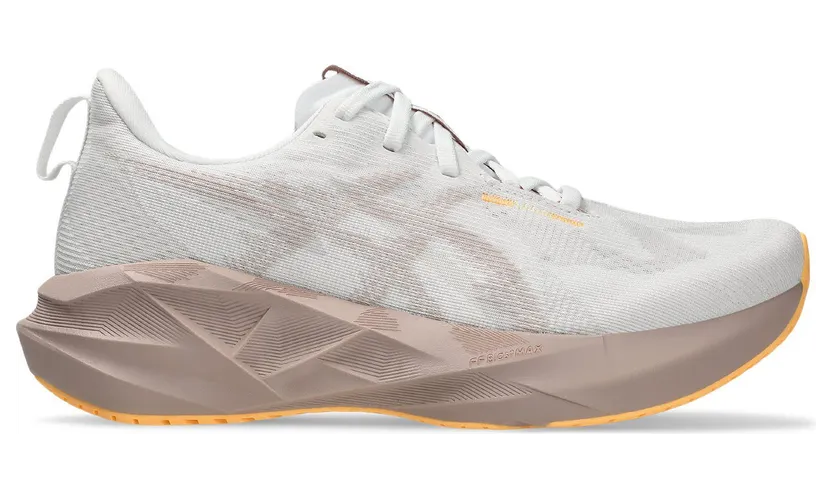 Asics Novablast™ 5 1012B765-102