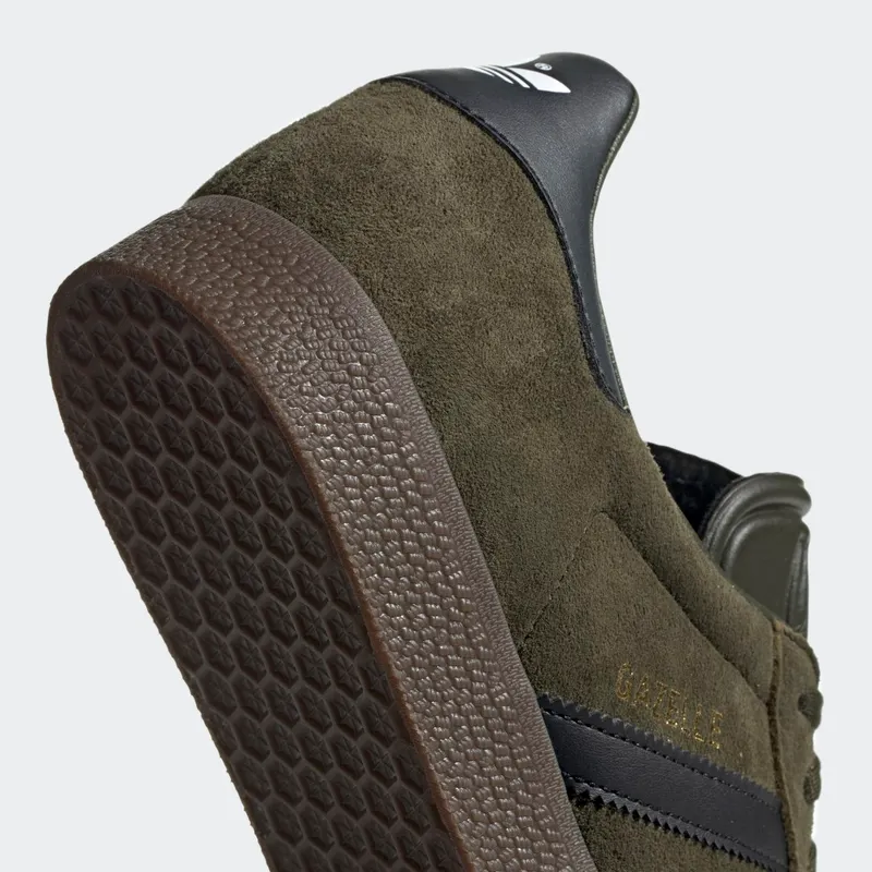 adidas Gazelle Night Cargo / Core Black / Gum5 (EE8947)