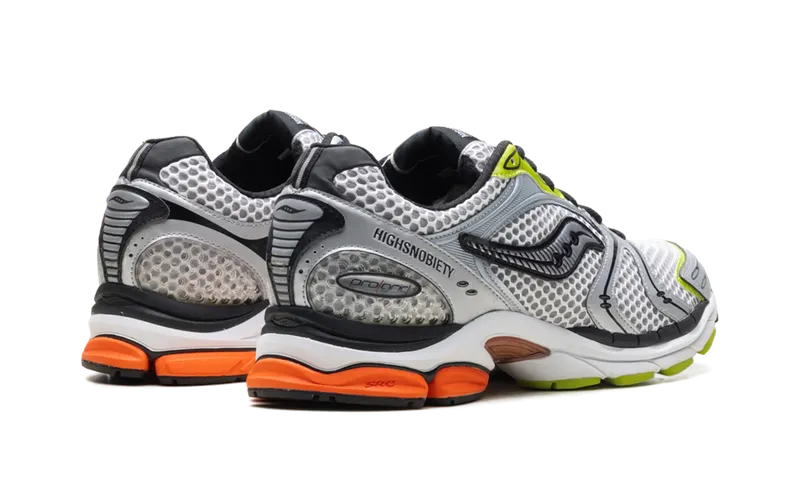 Saucony Pro Grid Triumph 4 “Highsnobiety” (S70821-2)