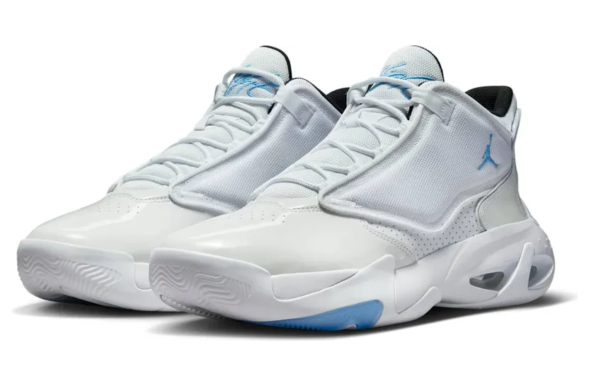 air-jordan-max-aura DN3687-100