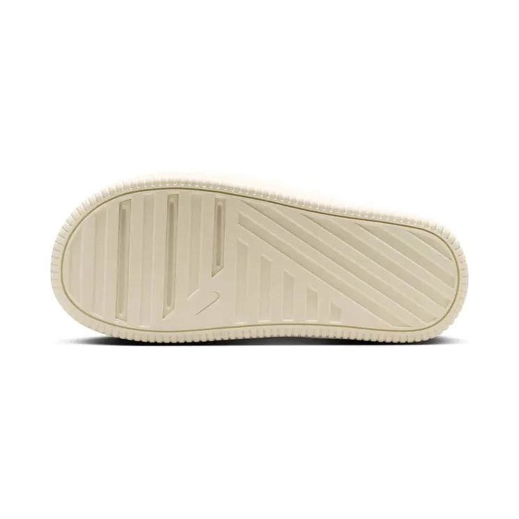 nike-calm IO0495-101