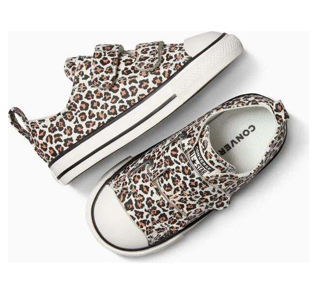 converse-chuck-taylor-all-star A16589C