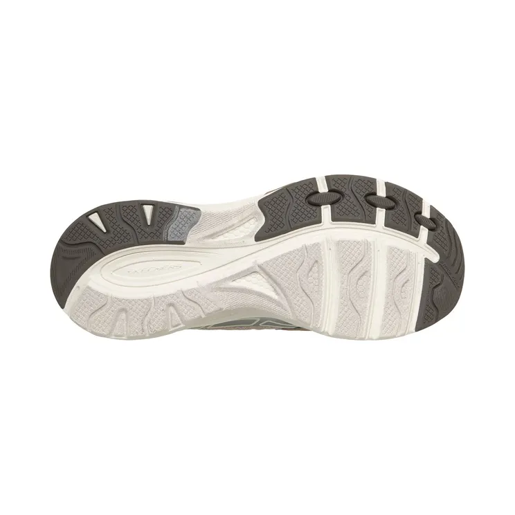 skechers-slip-ins 150820_NTGD