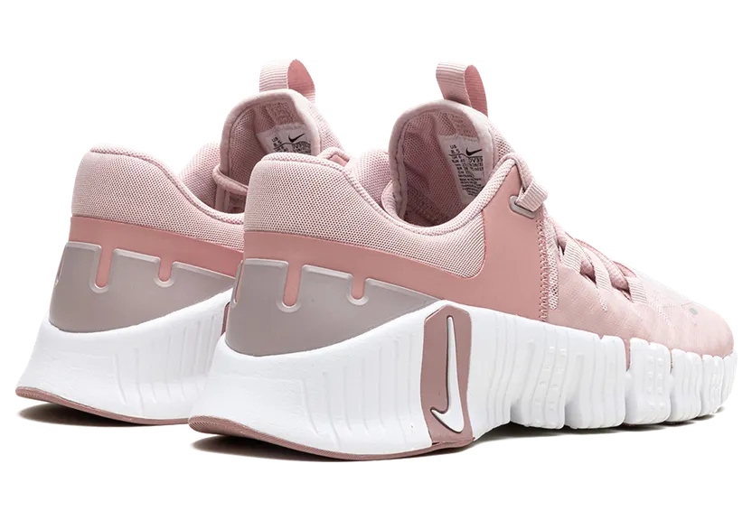 nike-free DV3950-600