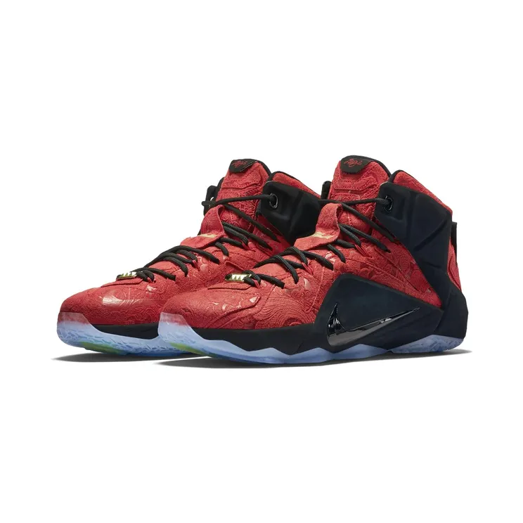 nike-lebron-12 748861-600