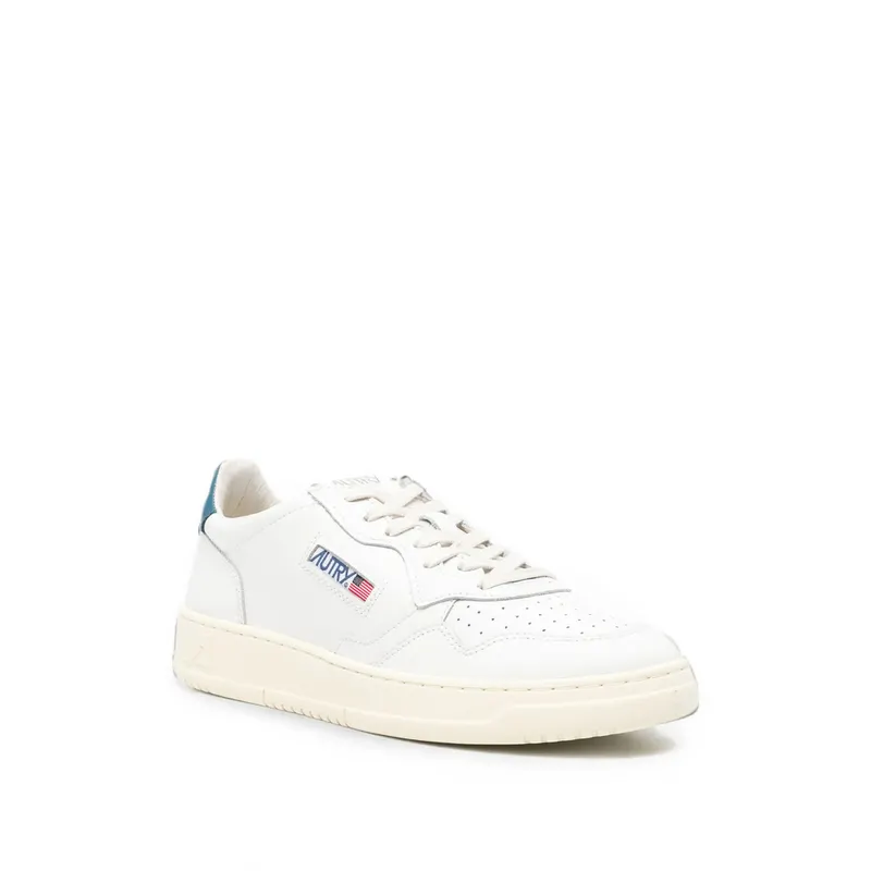 Autry Medalist Leather “White” (AULM LL29)