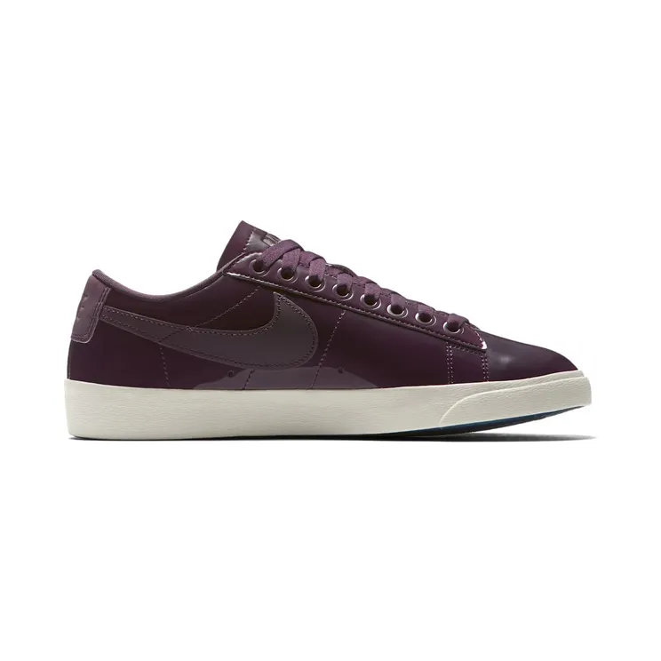 nike-blazer AA1557-600