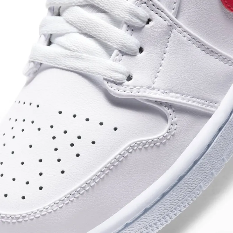 air-jordan-1 AO9944-161