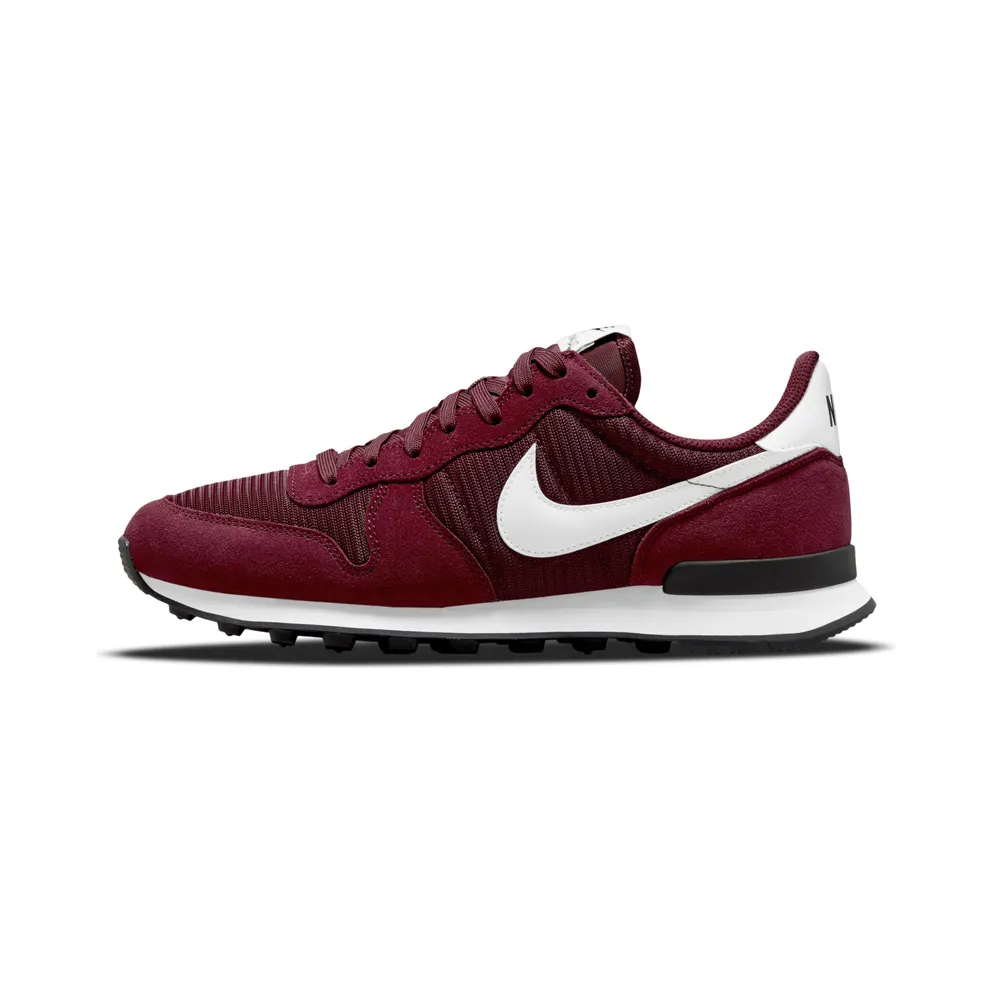 Nike Internationalisten Red “Dark Beetroot / Black / Pure Platinum / White” (DQ0867-600)