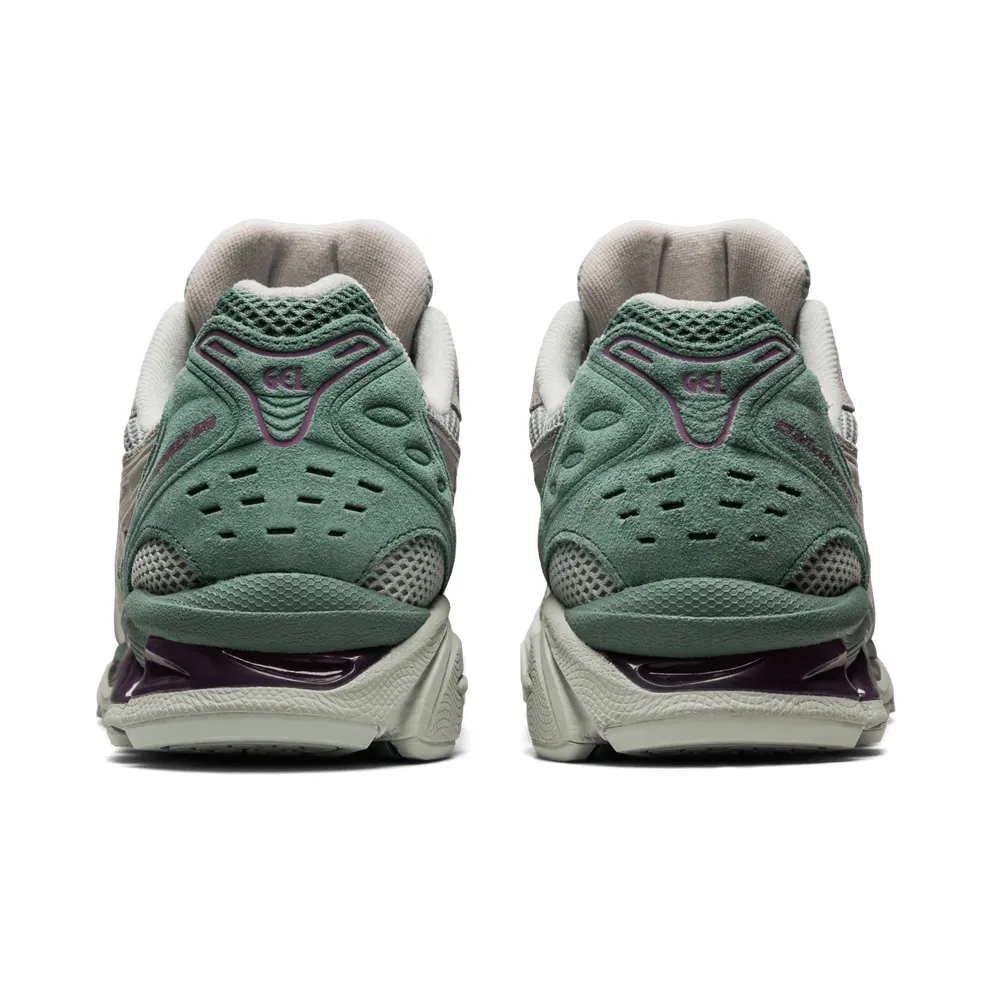 Asics GEL-KAYANO™ 14 Light Sage/Smoke Grey (1201A161.023)