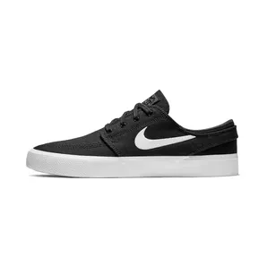 Nike SB Zoom Janoski Canvas RM “Black / Thunder Grey / Gum Light Brown / White” (AR7718-001)